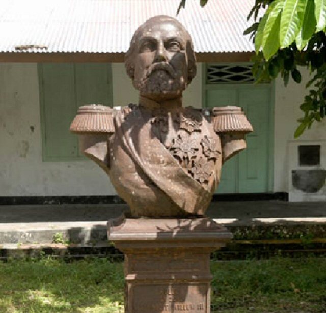 Borstbeeld Koning Willem III op Banda (2012)