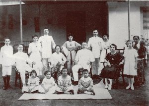 De familie Tax-Mehlbaum, grootouders van de schrijfster