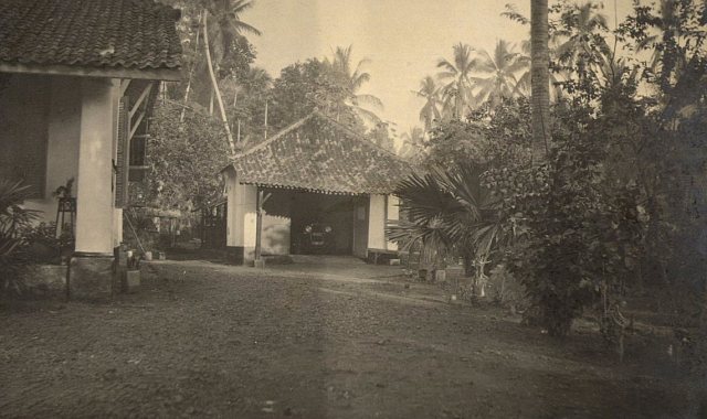 Oprit huis Bidara Tjina 78, Meester Cornelis, 1929