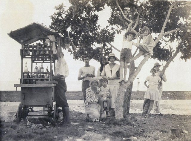 De familie Persijn in Tandjoeng Priok, ca 1933